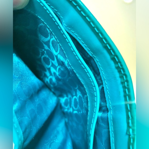 Coach French Calfskin Large Wallet Turquoise Teal - Picture 9 of 16